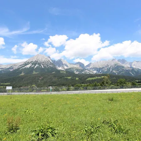 Luxury With Jacuzzi And Breathtaking View Of The Wilder Kaiser In *